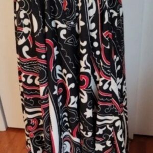 Elegant Black and Red Patterned Skirt